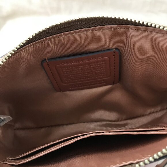 Coach X Peanuts Corner Zip Wristlet Wallet With Snoopy & Woodstock - Picture 4 of 4